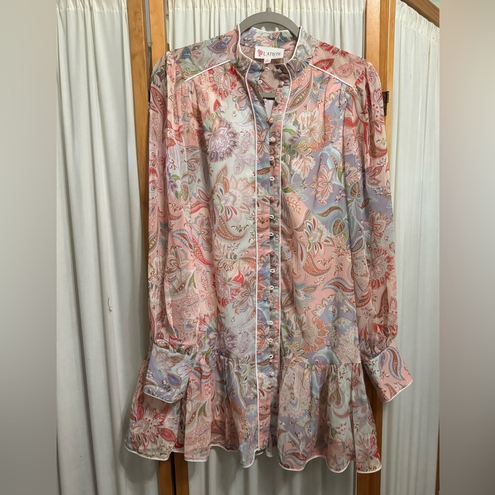 L'ATISTE Floral Paisley Mini Dress